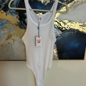 RE/DONE
RIBBED TANK BODYSUIT - OPTIC WHITE